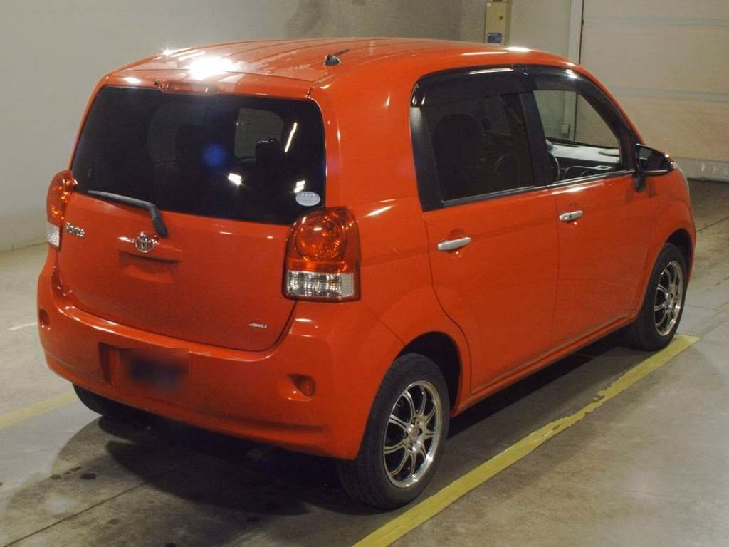 TOYOTA PORTE
