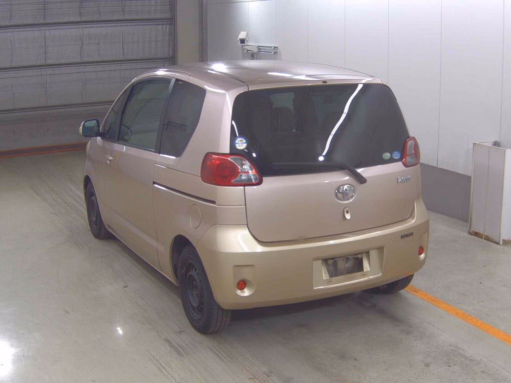 TOYOTA PORTE