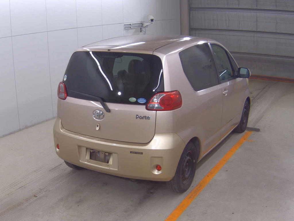 TOYOTA PORTE