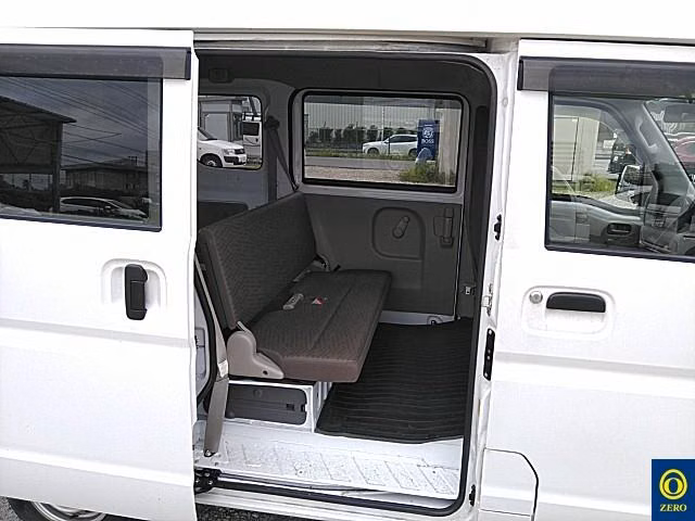 Nissan NV100 Clipper