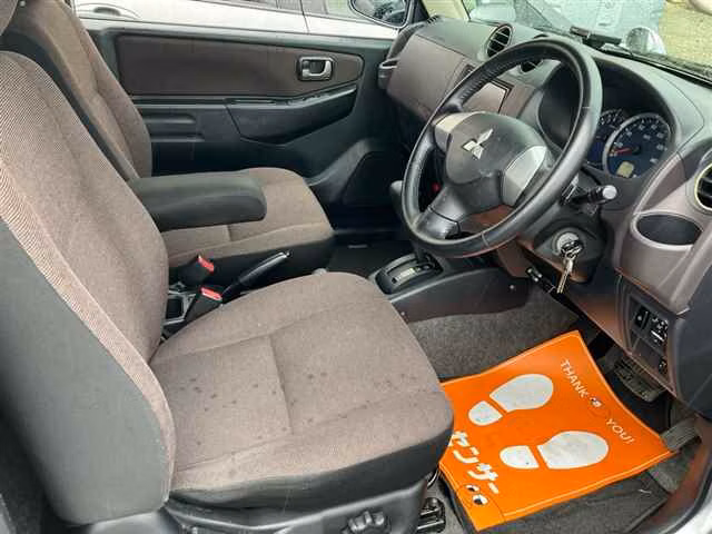 Mitsubishi Pajero Mini