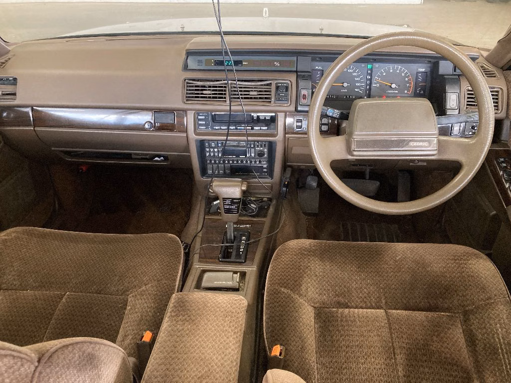 Nissan Cedric