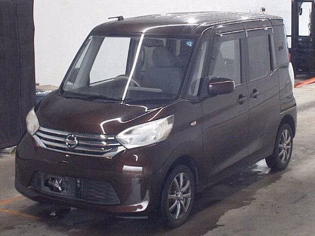 NISSAN DAYZ ROOX