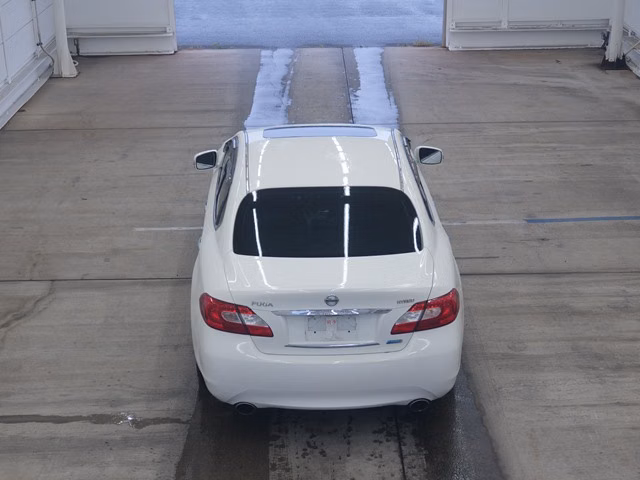 Nissan Fuga