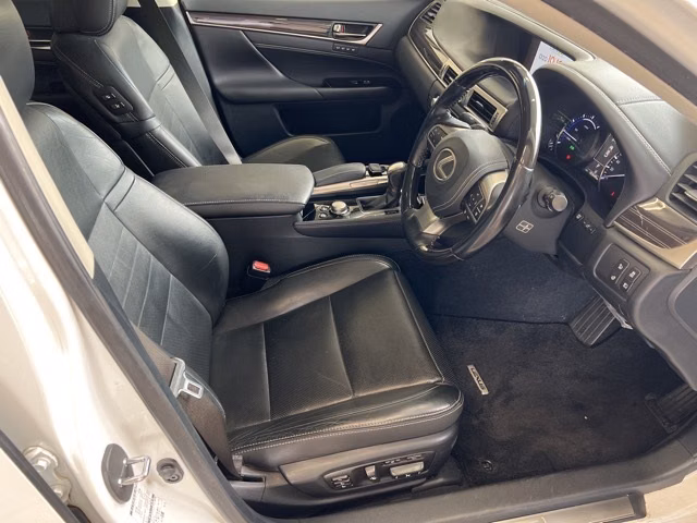 Lexus GS450h