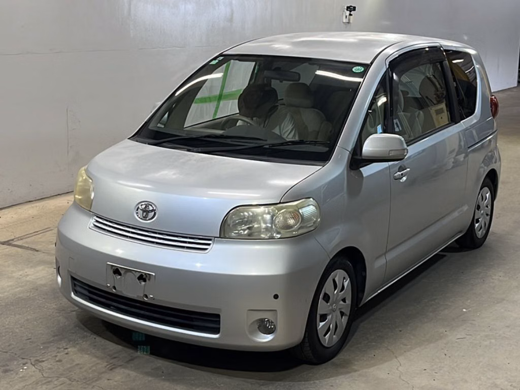 TOYOTA PORTE
