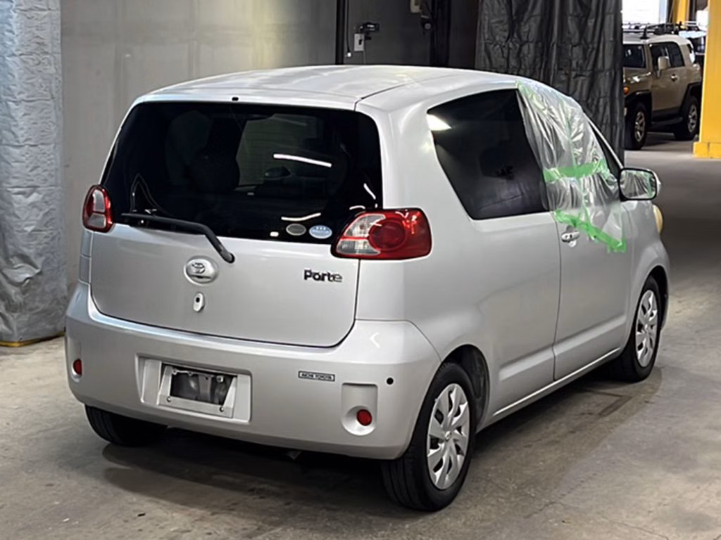 TOYOTA PORTE