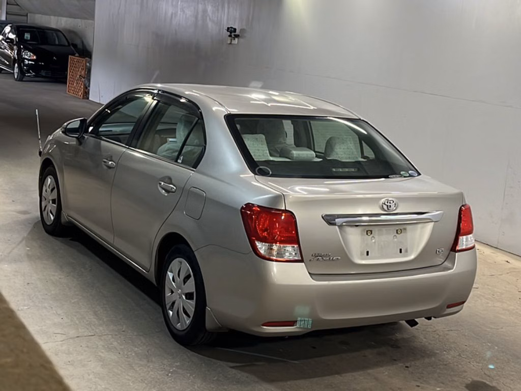 TOYOTA COROLLA AXIO