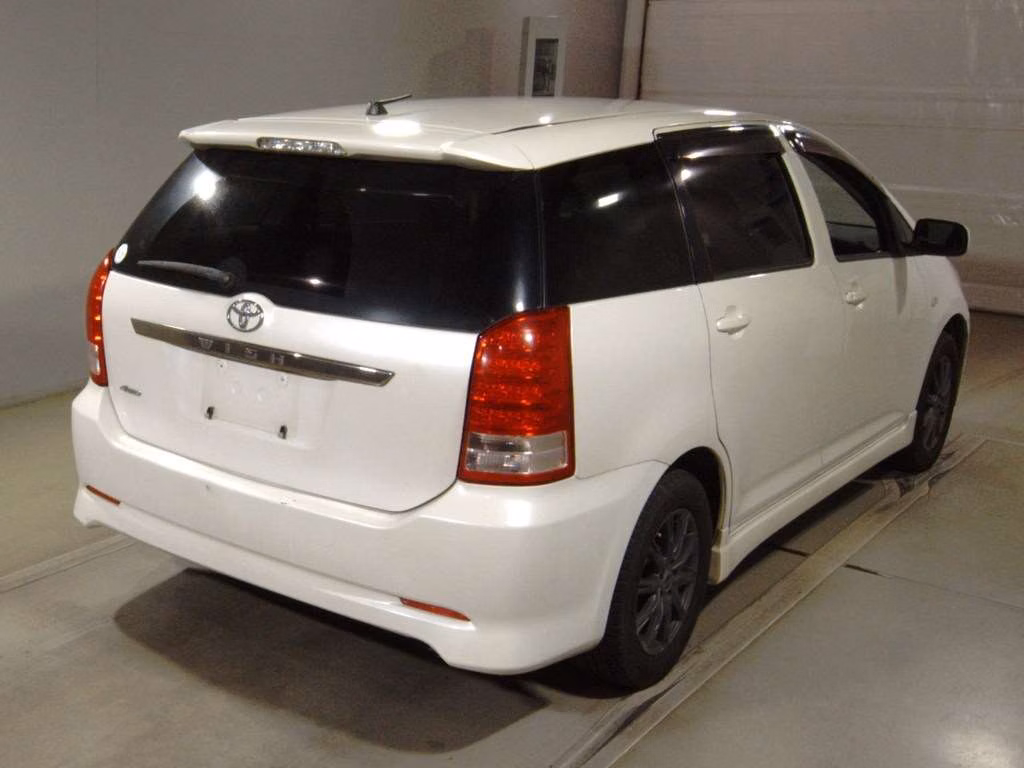 TOYOTA WISH