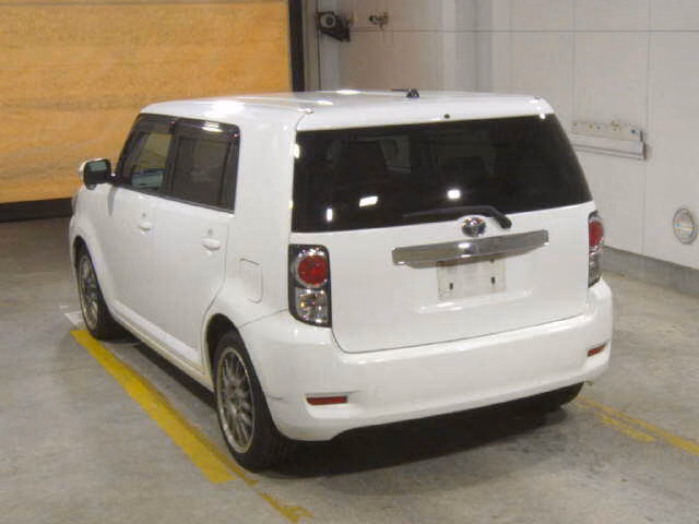 Toyota Corolla Rumion