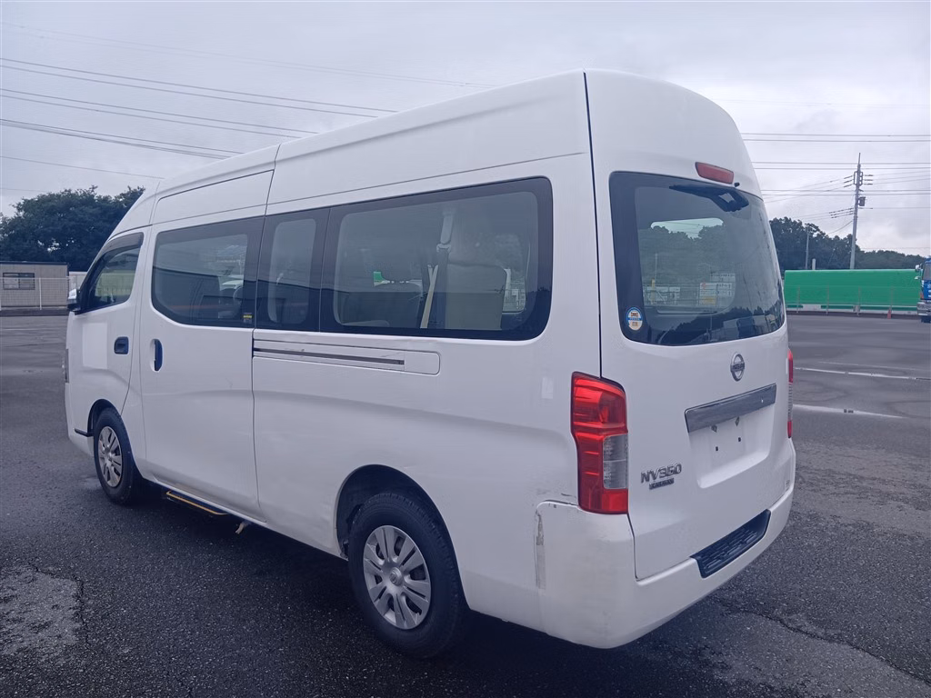 NISSAN NV350 CARAVAN