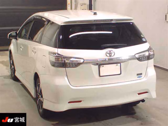 TOYOTA WISH