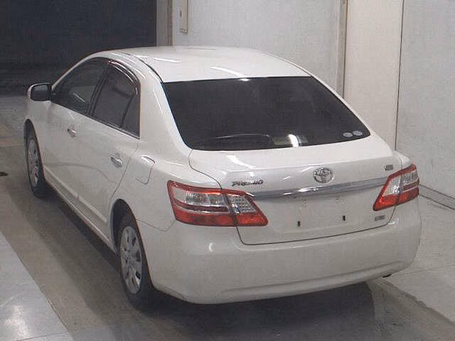 Toyota Premio