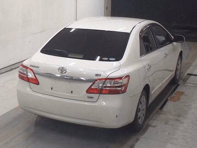 Toyota Premio