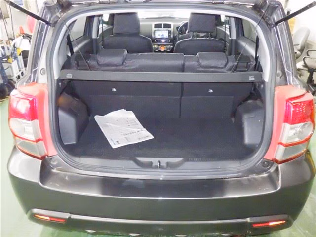 TOYOTA IST