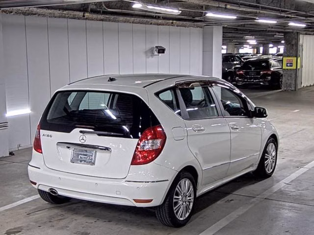MERCEDES-BENZ A-CLASS