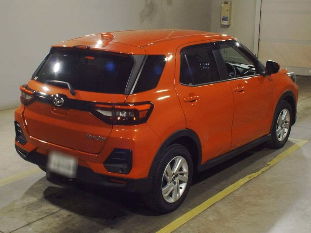 DAIHATSU ROCKY