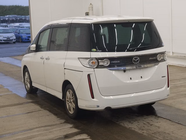 MAZDA BIANTE