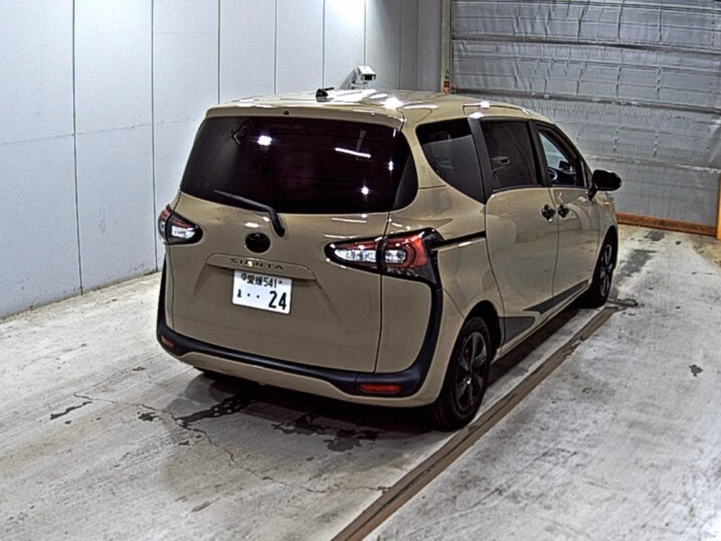 TOYOTA SIENTA