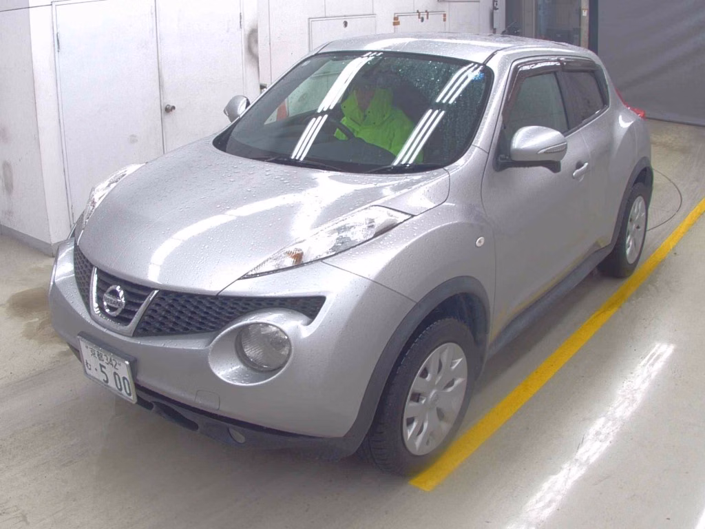 NISSAN JUKE