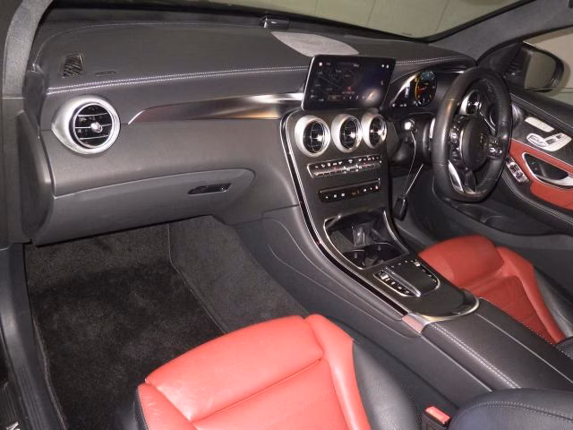 MERCEDES-BENZ GLC COUPE