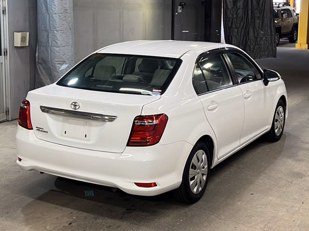 TOYOTA COROLLA AXIO