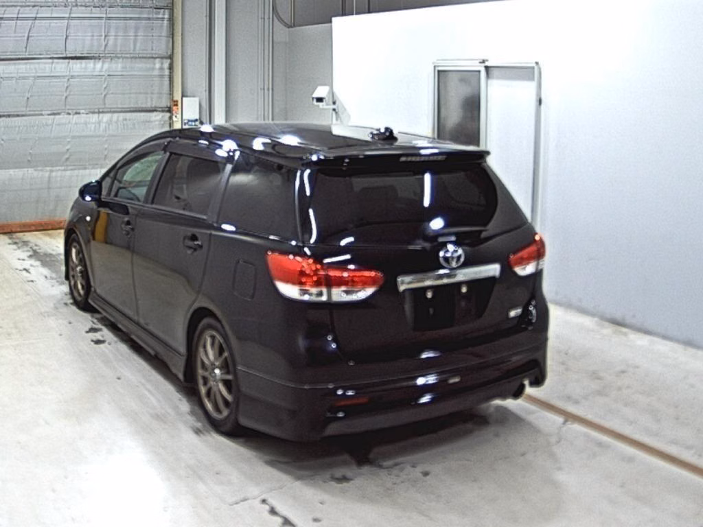 TOYOTA WISH