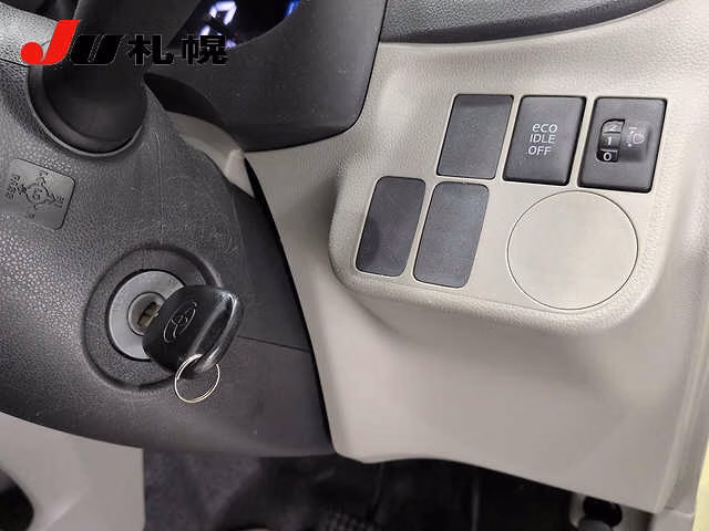 TOYOTA PIXIS EPOCH