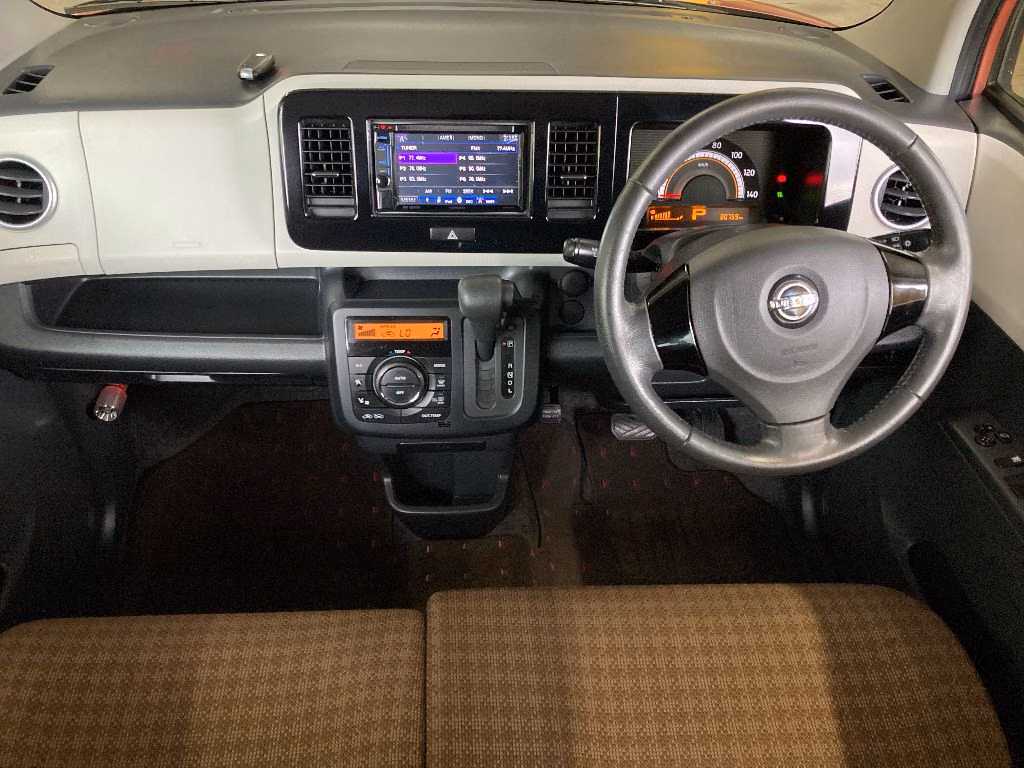 NISSAN MOCO