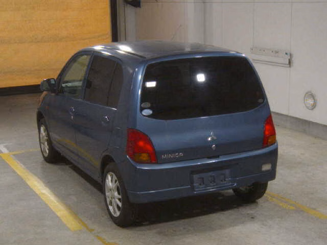 Mitsubishi Minica