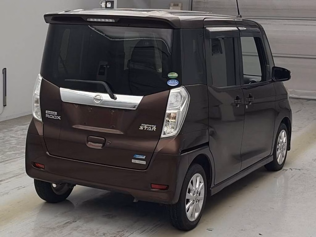 NISSAN DAYZ ROOX