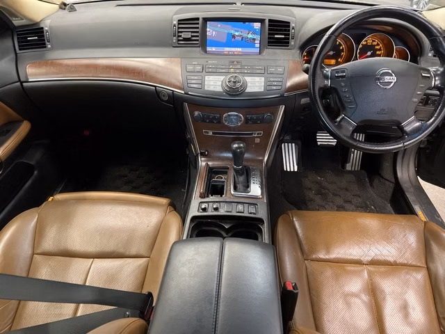 Nissan Fuga