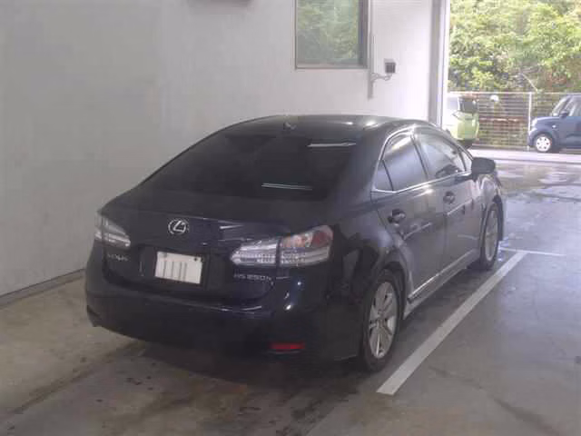 Lexus HS250h