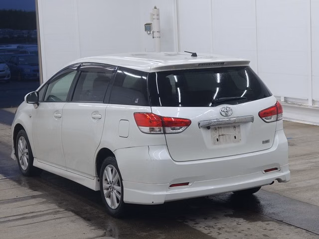 TOYOTA WISH
