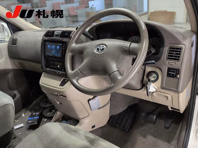 Toyota Grand Hiace