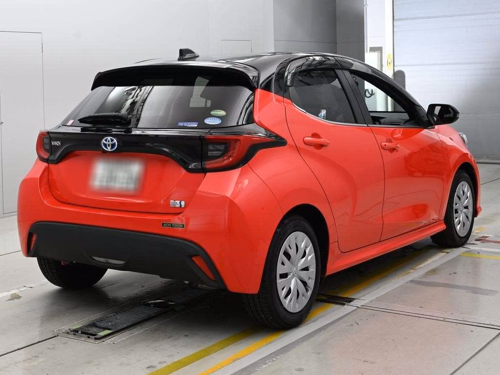 TOYOTA YARIS