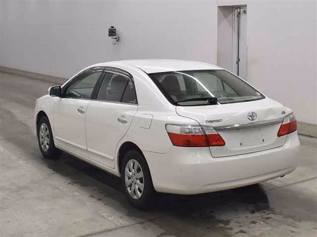 Toyota Premio