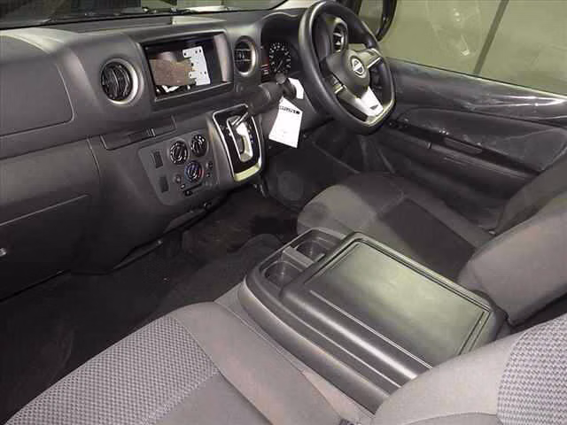 NISSAN CARAVAN