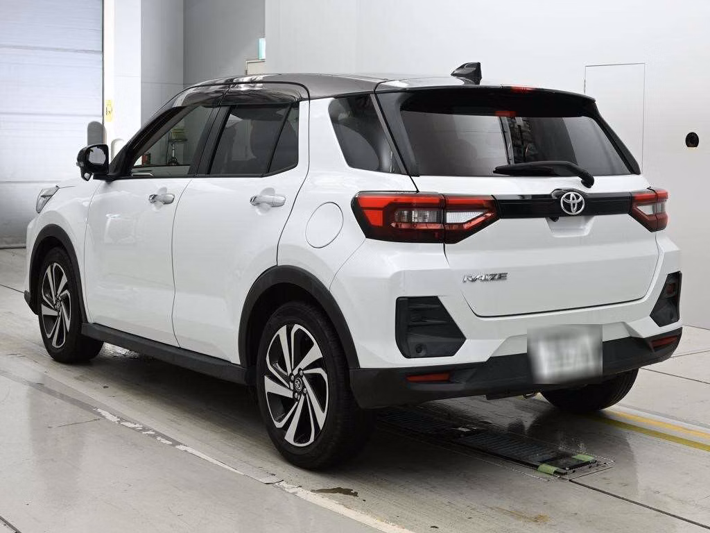 TOYOTA RAIZE