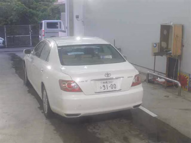 TOYOTA MARK X