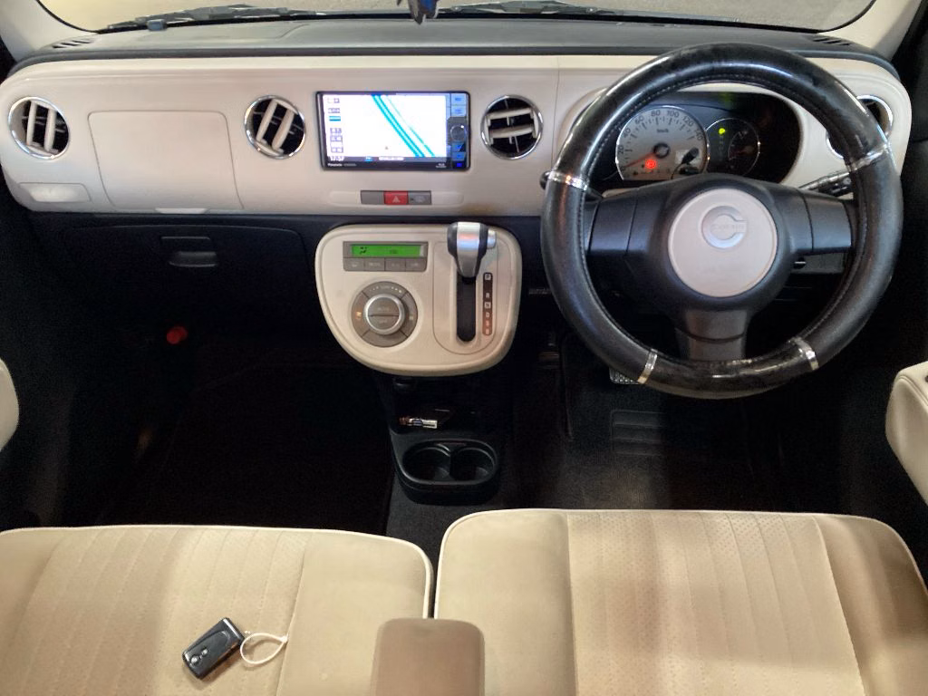 DAIHATSU MIRA COCOA