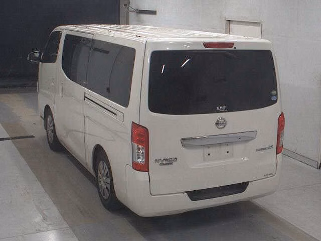 NISSAN NV350 CARAVAN
