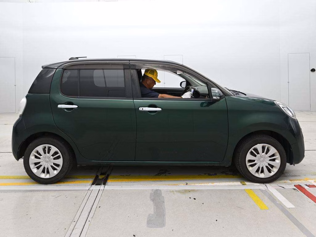 TOYOTA PASSO