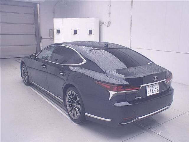 Lexus LS500h