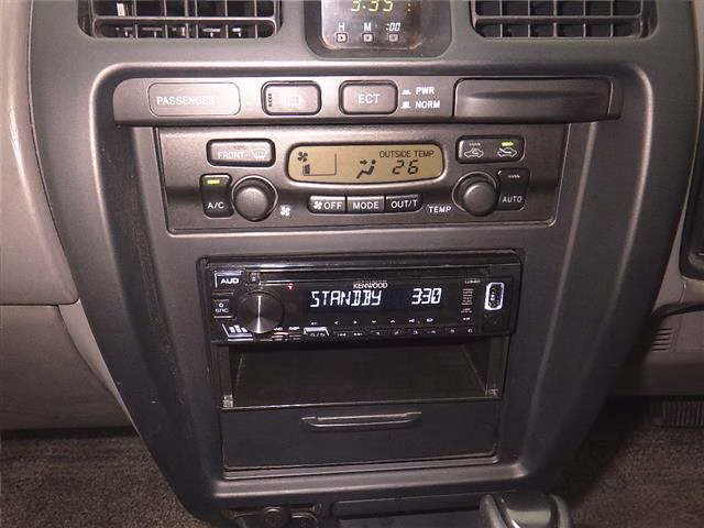 TOYOTA HILUX SURF