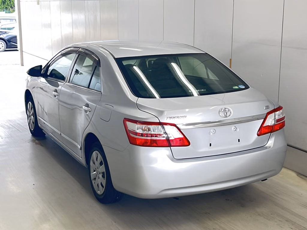 Toyota Premio