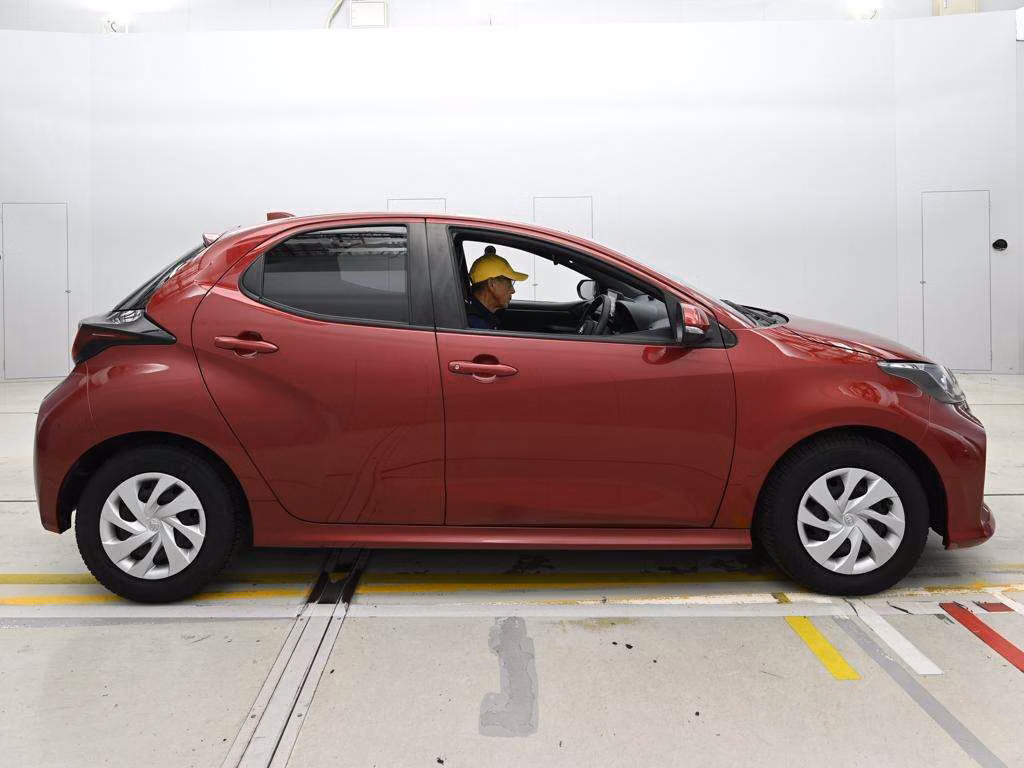 TOYOTA YARIS