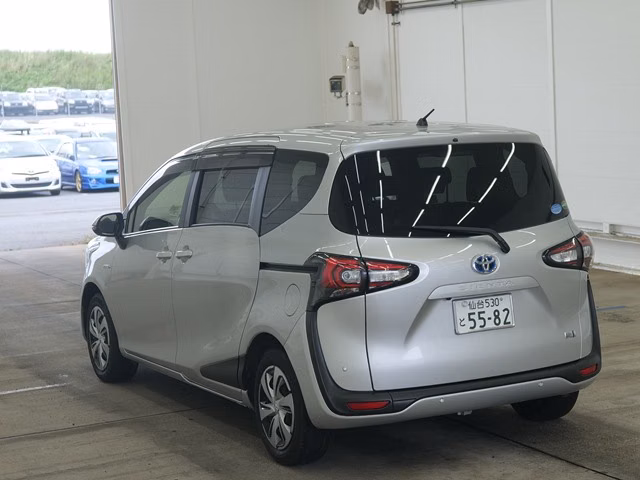 TOYOTA SIENTA