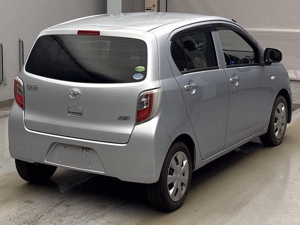 TOYOTA PIXIS EPOCH