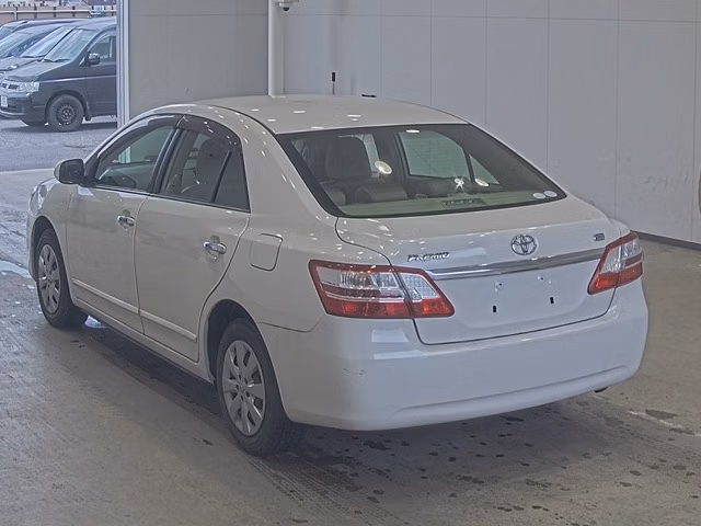 Toyota Premio